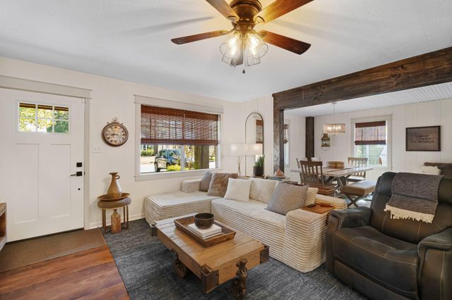 307 S 12th Ave., Hattiesburg, MS 39401