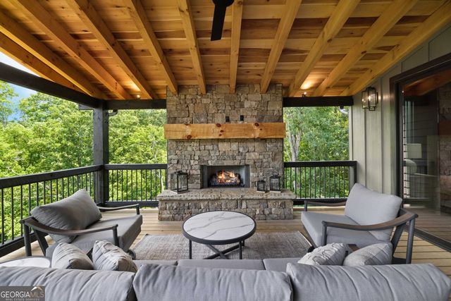 44 Staurolite Mountain Road, Blue Ridge, GA 30513