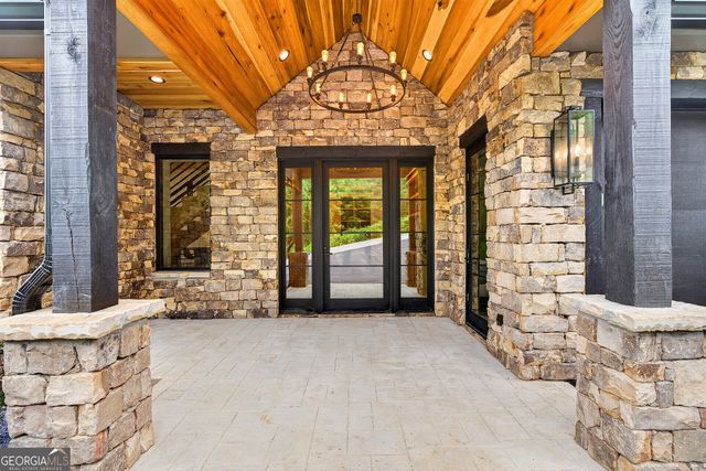44 Staurolite Mountain Road, Blue Ridge, GA 30513