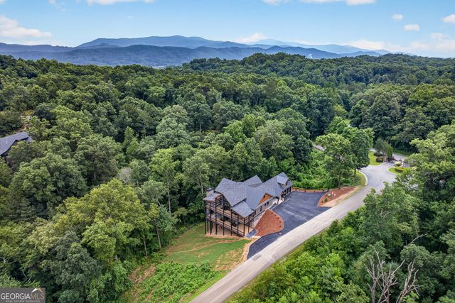 44 Staurolite Mountain Road, Blue Ridge, GA 30513