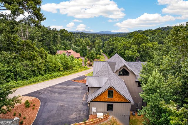 44 Staurolite Mountain Road, Blue Ridge, GA 30513
