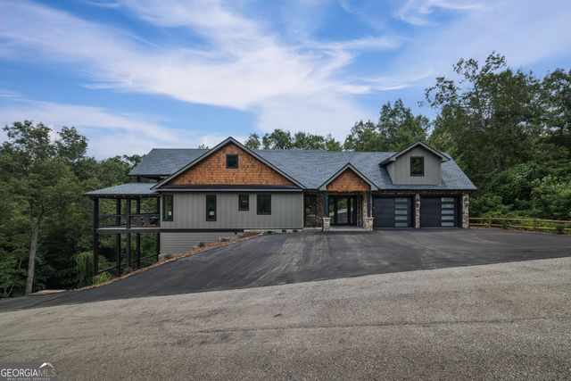 44 Staurolite Mountain Road, Blue Ridge, GA 30513