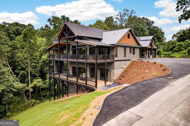 44 Staurolite Mountain Road, Blue Ridge, GA 30513
