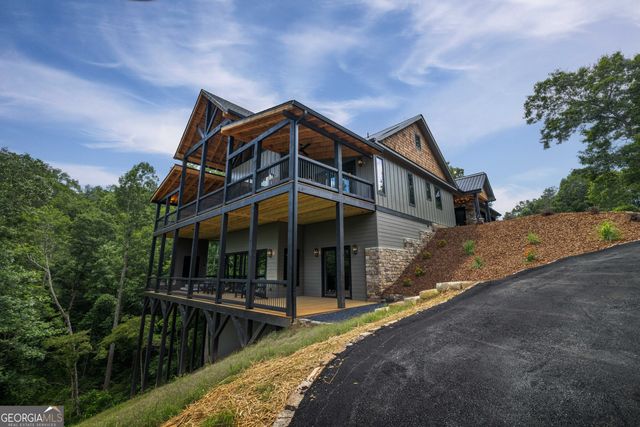 44 Staurolite Mountain Road, Blue Ridge, GA 30513