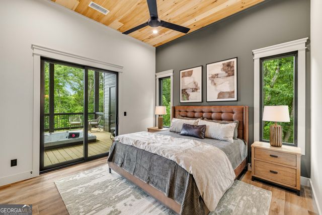 44 Staurolite Mountain Road, Blue Ridge, GA 30513