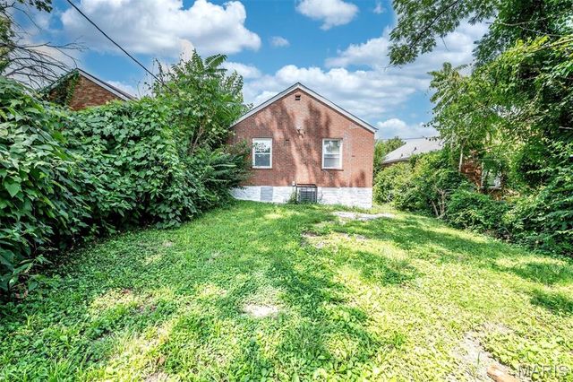 826 Wall Street, St Louis, MO 63147