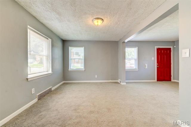 826 Wall Street, St Louis, MO 63147