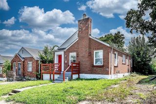 826 Wall Street, St Louis, MO 63147