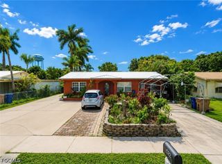 422 Bellair RD, Fort Myers, FL 33905