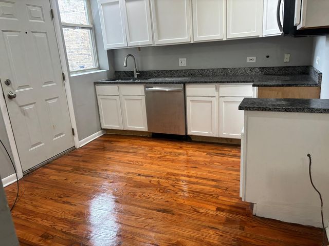 8136 S Drexel Avenue 3, Chicago, IL 60619