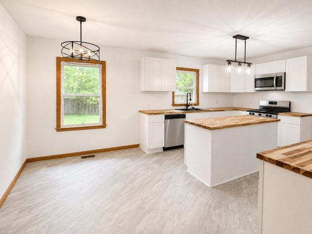 146 Donna Drive, Frankfort, KY 40601