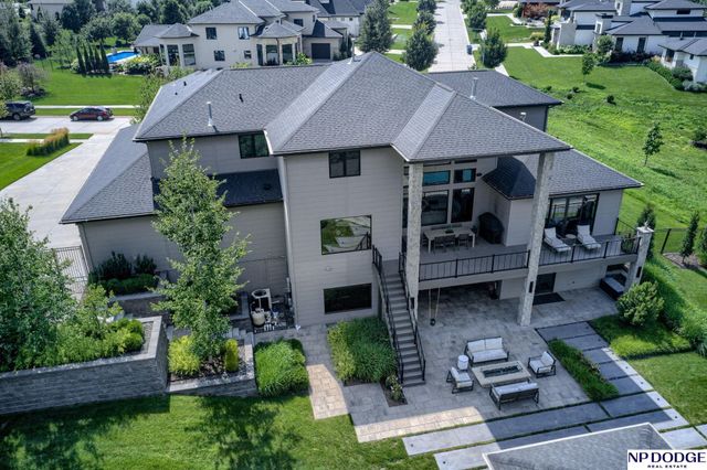 2205 S 218 Street, Elkhorn, NE 68022