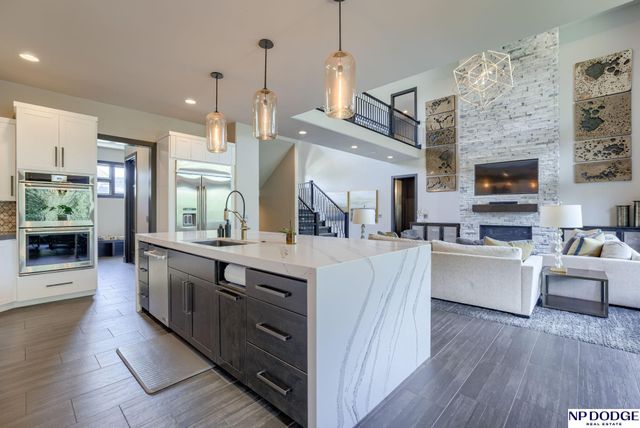2205 S 218 Street, Elkhorn, NE 68022