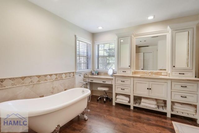 319 Damon Drive, Jesup, GA 31546
