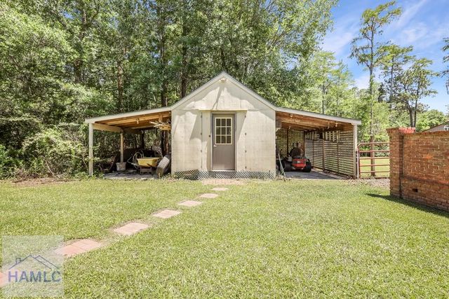 319 Damon Drive, Jesup, GA 31546