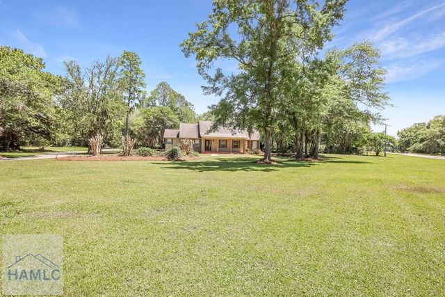 319 Damon Drive, Jesup, GA 31546