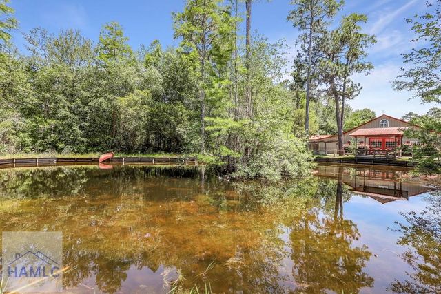 319 Damon Drive, Jesup, GA 31546