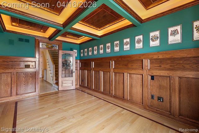 10611 Lighthouse Point, South Lyon, MI 48178