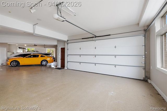 10611 Lighthouse Point, South Lyon, MI 48178