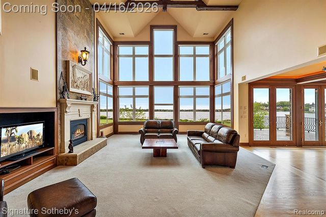 10611 Lighthouse Point, South Lyon, MI 48178