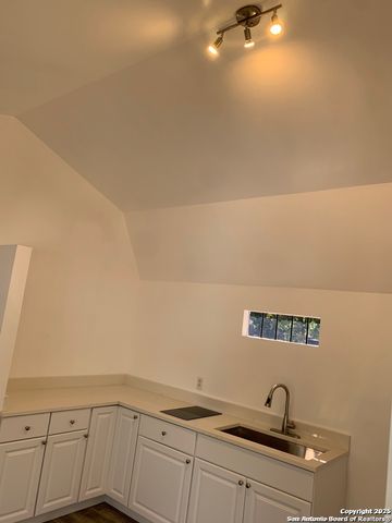 25315 Lynda Sue, San Antonio, TX 78257