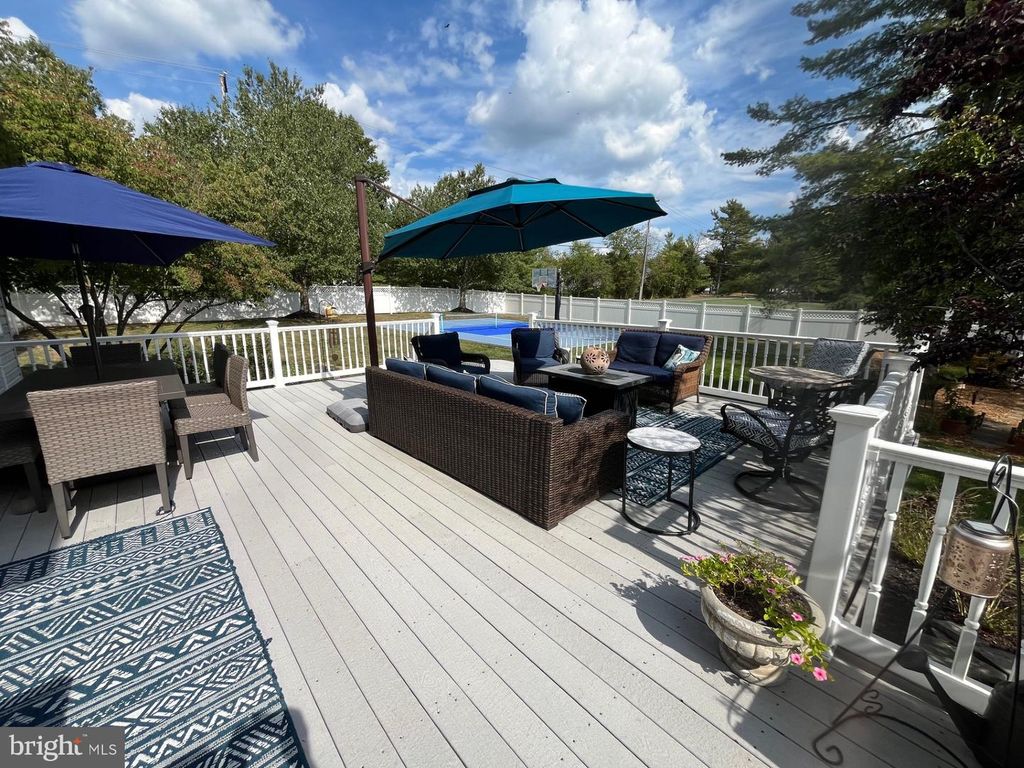 801 WELSH RD, Schwenksville, PA 19473