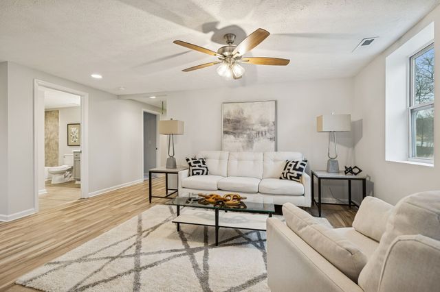 259 Africa Rd, Lebanon, TN 37087