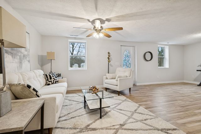 259 Africa Rd, Lebanon, TN 37087