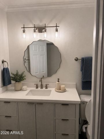 315 E KEIM Drive, Phoenix, AZ 85012