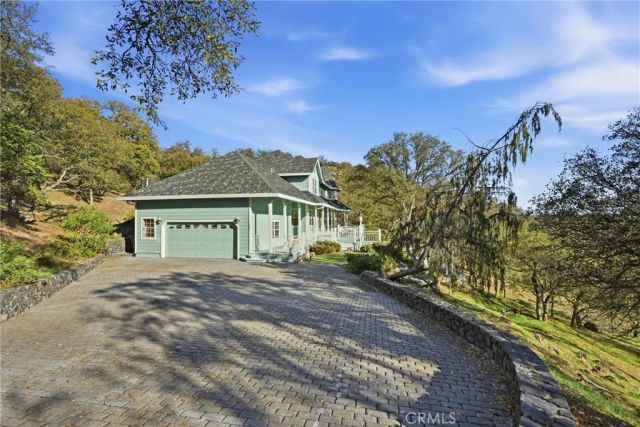 17785 Foothill Court, Hidden Valley Lake, CA 95467