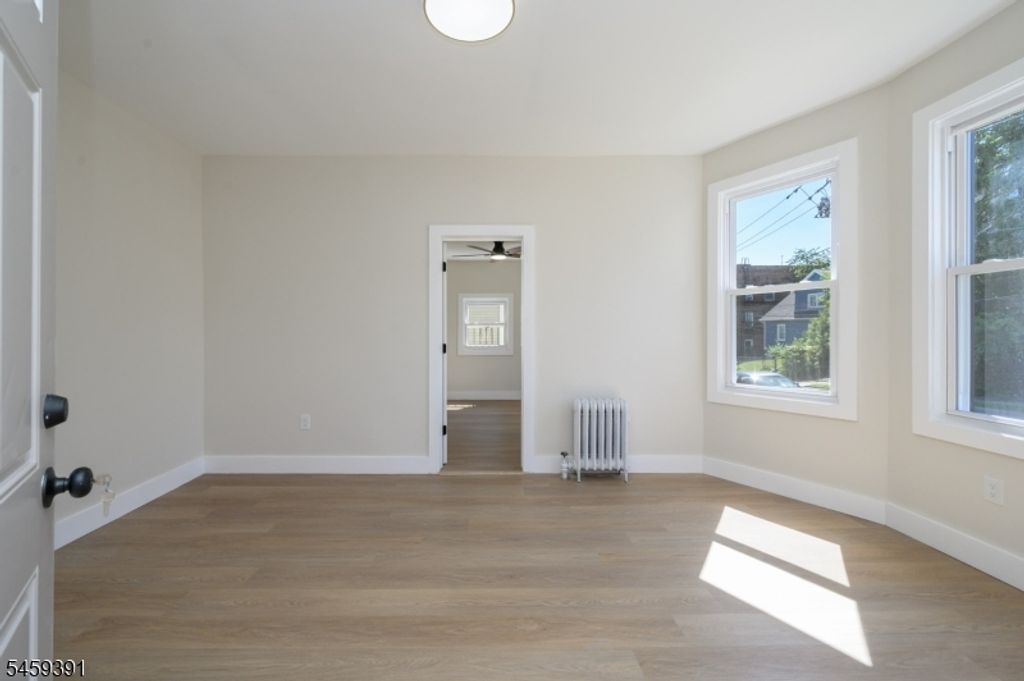 18 Fuller Pl, Irvington Twp., NJ 07111 — photo 4