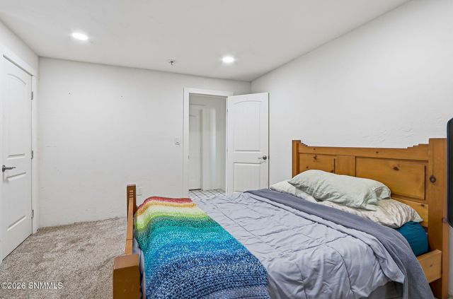 1705 Roadrunner Lane, Las Cruces, NM 88007