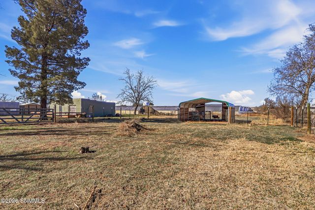 1705 Roadrunner Lane, Las Cruces, NM 88007