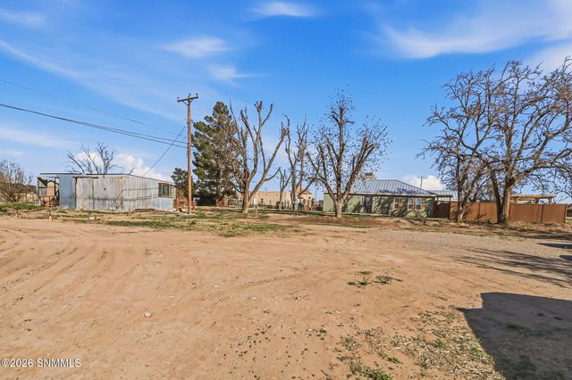1705 Roadrunner Lane, Las Cruces, NM 88007