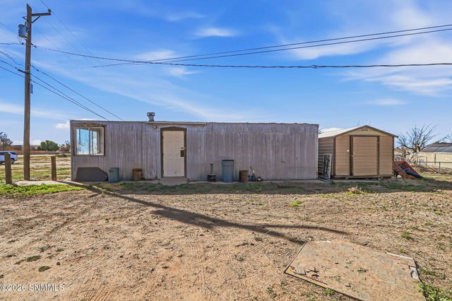 1705 Roadrunner Lane, Las Cruces, NM 88007