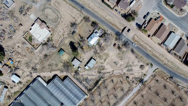 1705 Roadrunner Lane, Las Cruces, NM 88007