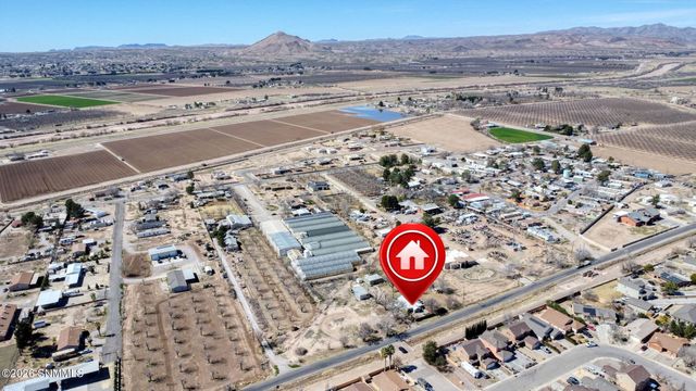 1705 Roadrunner Lane, Las Cruces, NM 88007