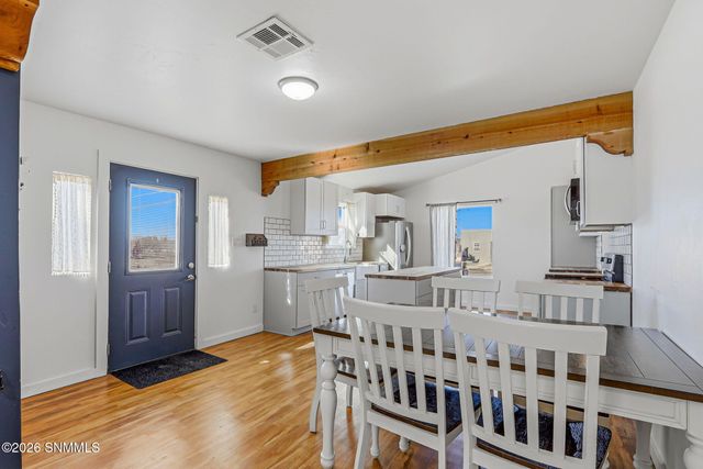 1705 Roadrunner Lane, Las Cruces, NM 88007