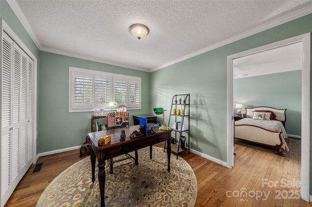100 Stone Circle Drive, Tryon, NC 28782