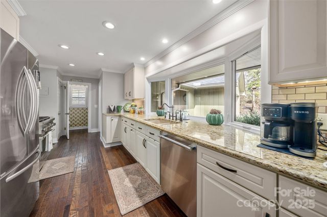100 Stone Circle Drive, Tryon, NC 28782