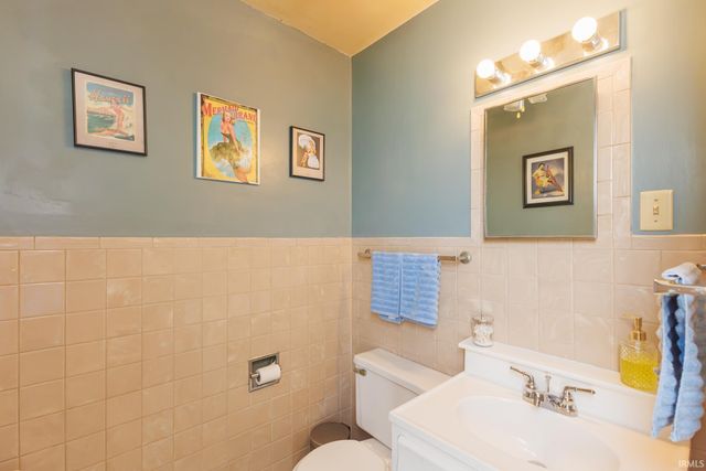412 E Streeter Avenue, Muncie, IN 47303