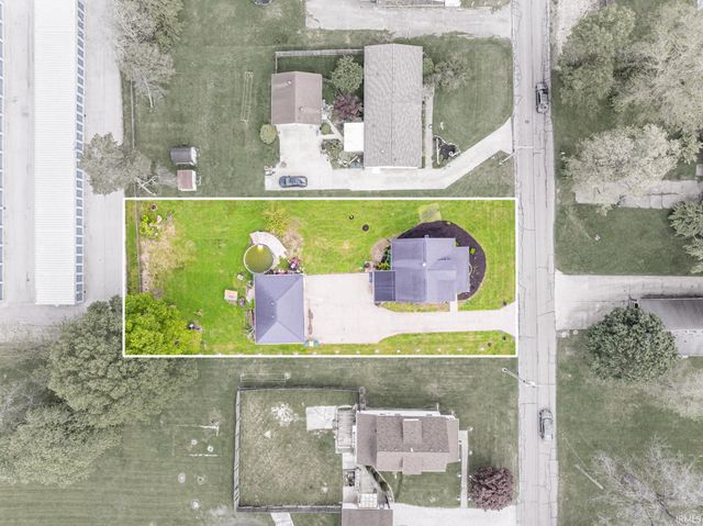 412 E Streeter Avenue, Muncie, IN 47303