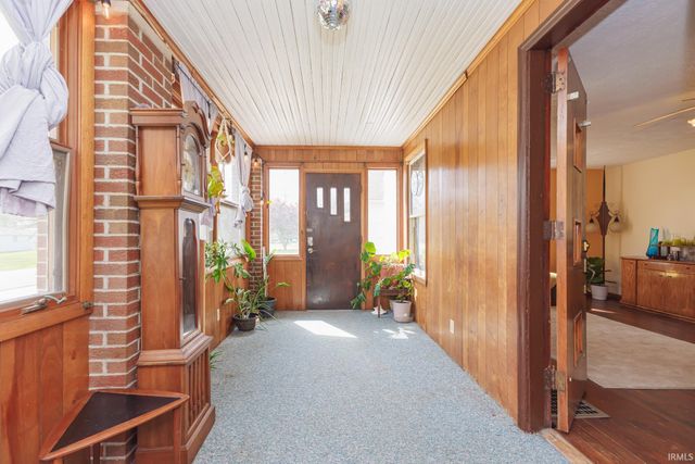 412 E Streeter Avenue, Muncie, IN 47303