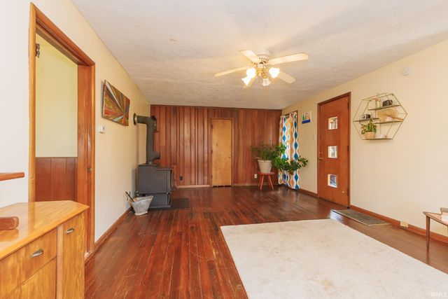 412 E Streeter Avenue, Muncie, IN 47303
