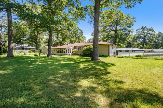 511 Gardner Street, Muskegon Twp, MI 49442