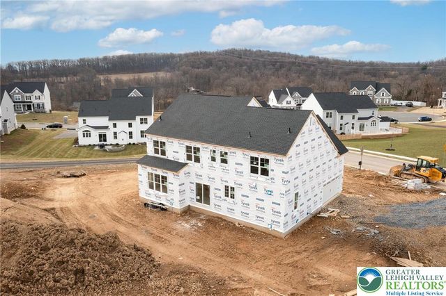 5125 Maple Ridge Way, Upper Milford Twp, PA 18049