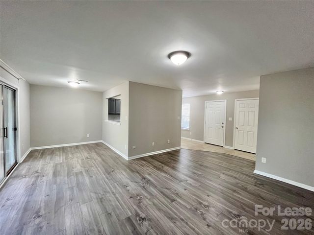 2901 Iron Gate Lane, Charlotte, NC 28212