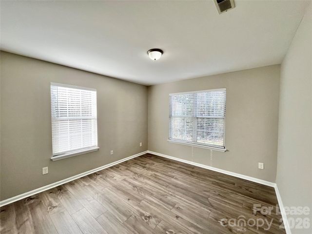 2901 Iron Gate Lane, Charlotte, NC 28212