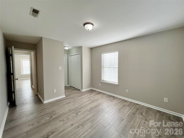 2901 Iron Gate Lane, Charlotte, NC 28212