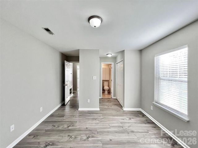 2901 Iron Gate Lane, Charlotte, NC 28212